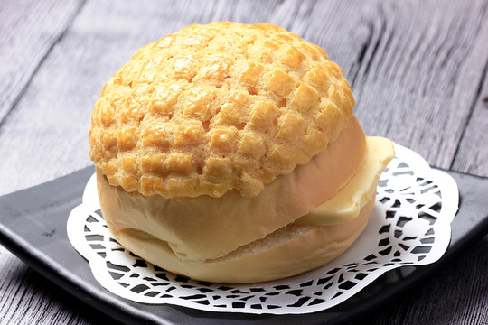 冰火菠蘿油