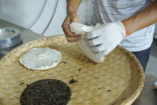 茶餅加工