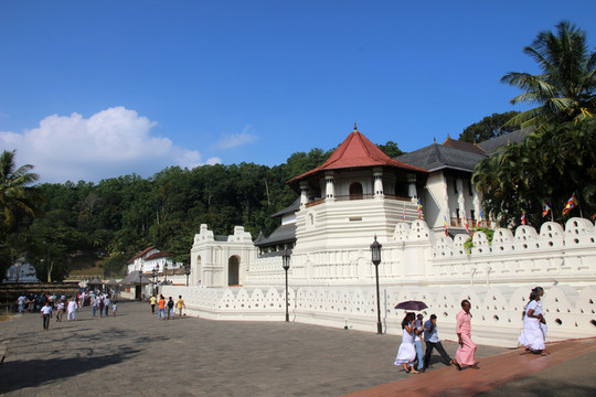 佛牙寺