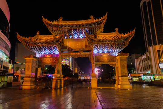 忠愛(ài)坊