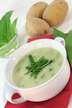 野蒜湯