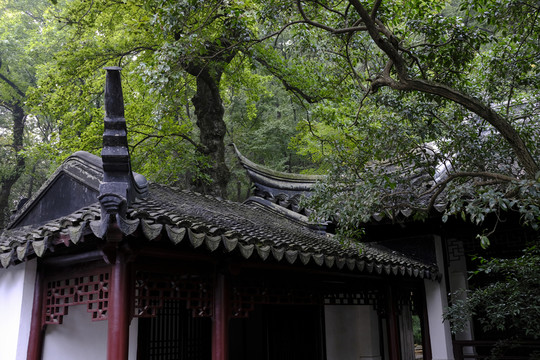 天平山莊
