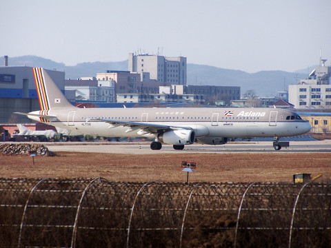 韓國韓亞航空 飛機(jī) 大連機(jī)場