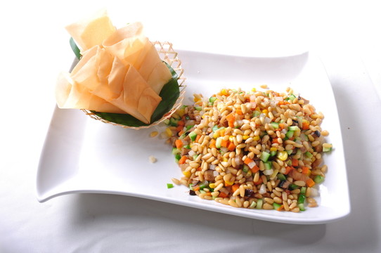 松子炒飯