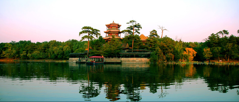 避暑山莊金山夕照