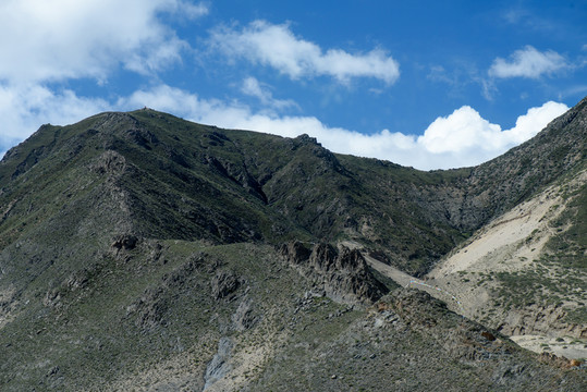 西藏神山