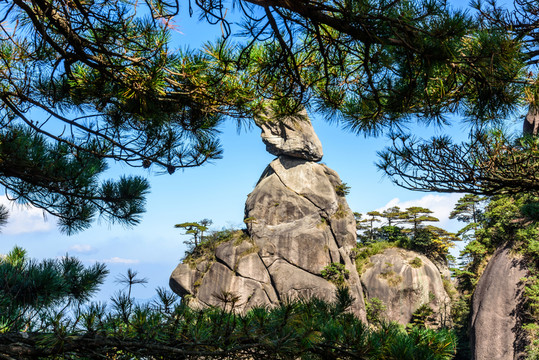 三清山東方神女