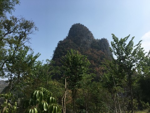 山峰
