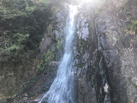 瀑布
