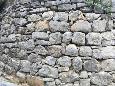 石墻