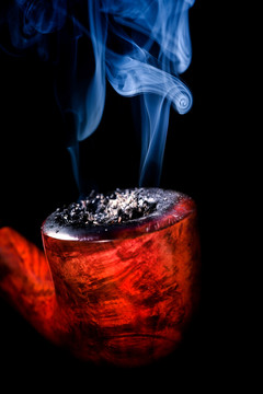 一個(gè)哨子