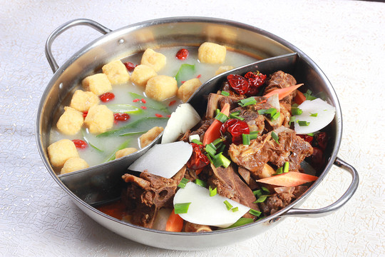 羊脊骨養(yǎng)生火鍋
