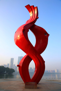 合肥天鵝湖魚(yú)水情雕塑