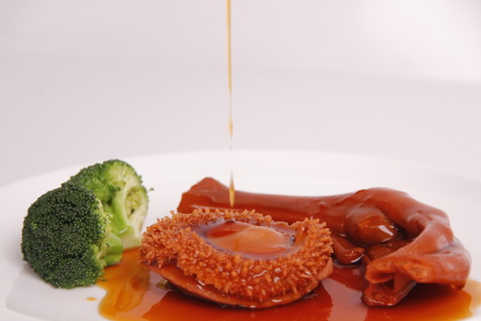鮑魚鵝掌