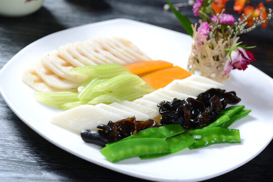 素炒養(yǎng)生菜
