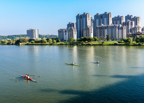 濕地公園湖泊皮劃艇訓(xùn)練