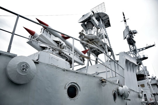 軍艦剪影