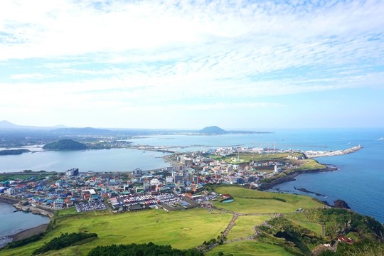 城山日出峰