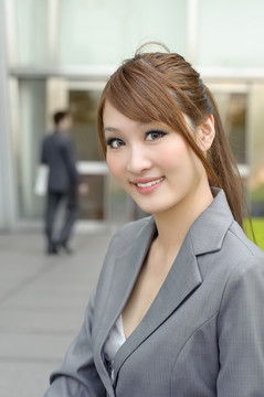 女人