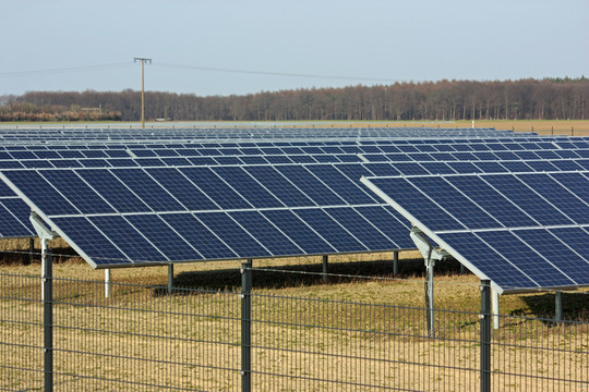 太陽(yáng)能發(fā)電廠