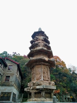 棲霞山 棲霞寺