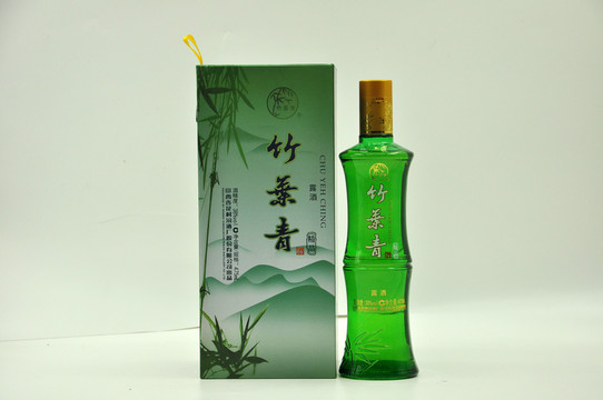 竹葉青酒