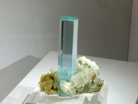 海藍(lán)寶石