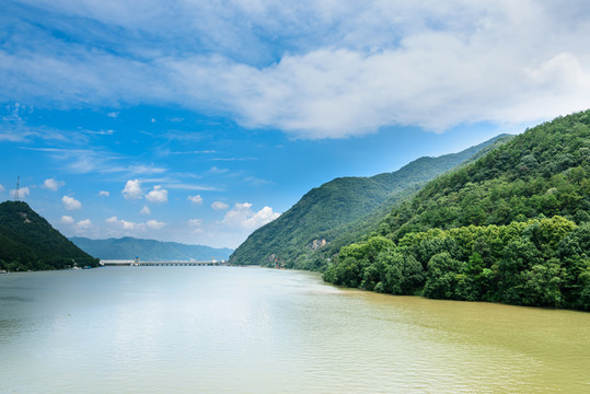 富春江風(fēng)光
