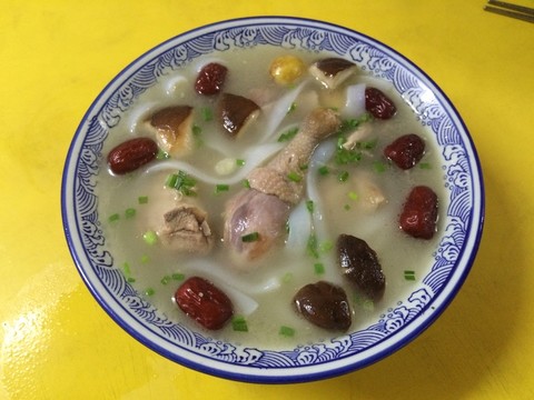 香菇土雞湯