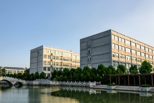 校園建筑