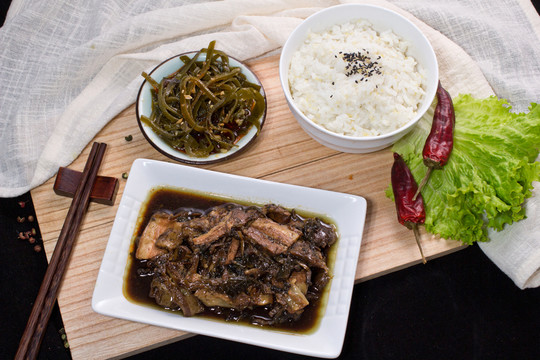 梅菜 扣肉飯 梅菜飯 梅菜扣