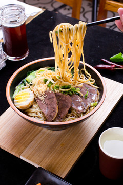 面 牛肉面 美食 面條 拉面