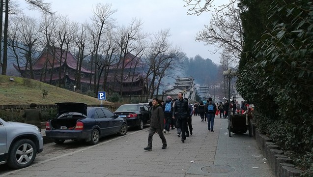 山腳下的寺廟