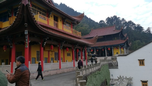 半山腰的寺廟