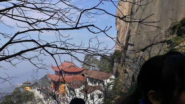 半山腰上的廟宇