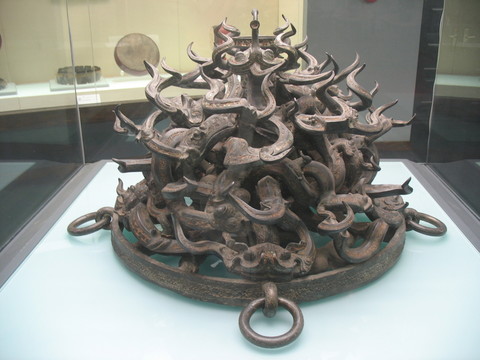 青銅底座