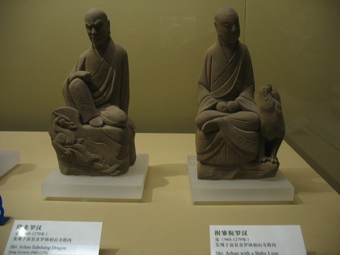 宋羅漢雕像