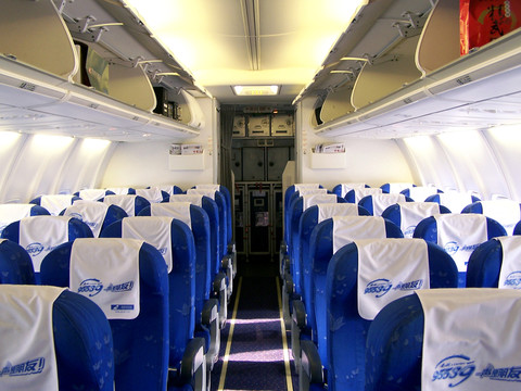 飛機(jī)客艙