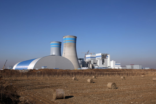 建設(shè)中的沈東熱電廠