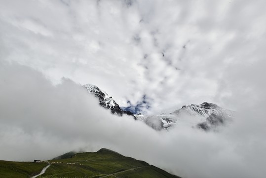 云中冰山