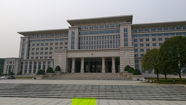 新建的縣政府大樓