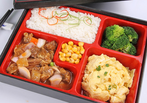 紅燒牛腩飯