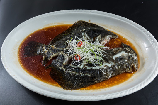 清蒸多寶魚