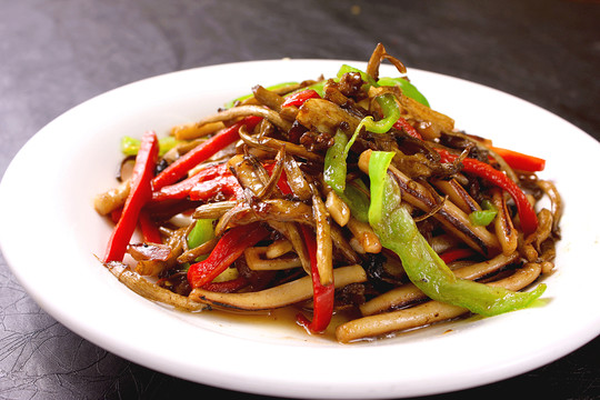 魷魚炒茶樹菇