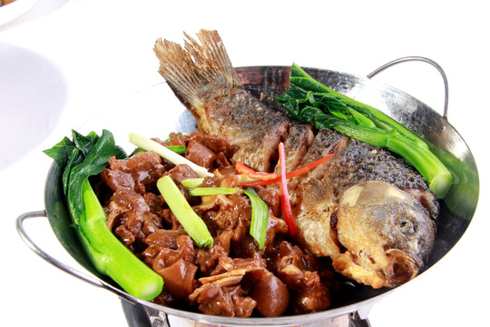 鯽魚(yú)