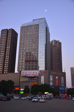 信陽火車站附近建筑