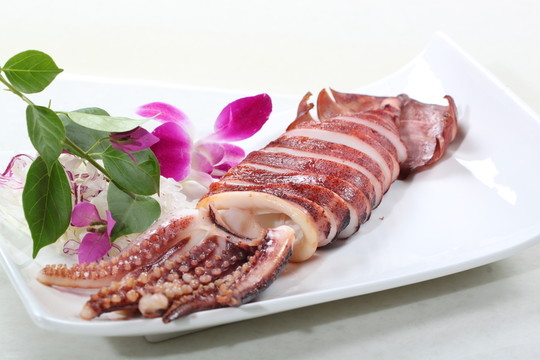 汁燒原只魷魚