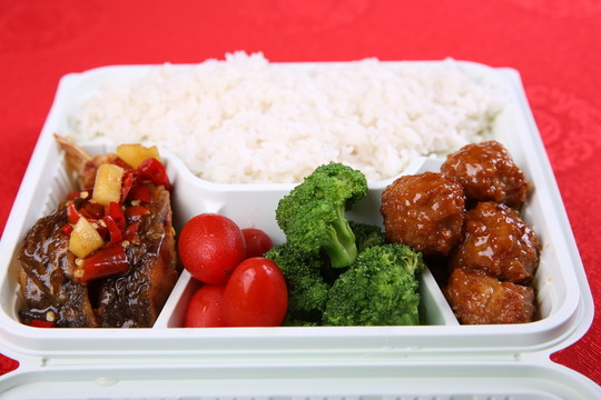 快餐盒飯