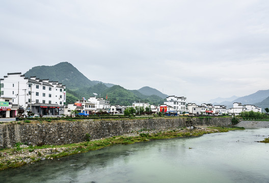 青山綠水