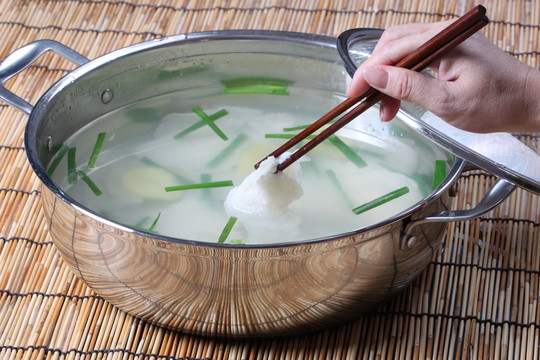 湯底